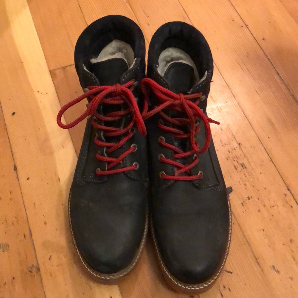 Eric Michael Shearling Lined Boots. - image 1